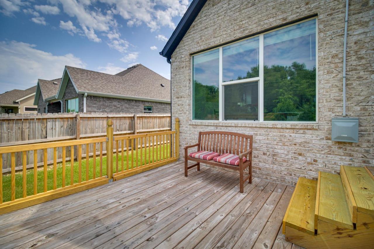 Fayetteville Vacation Rental With Deck And Shared Pool Exterior photo